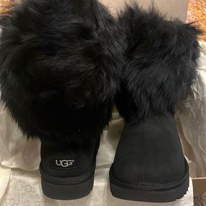 New Ugg Short Sheepskin Cuff Boot